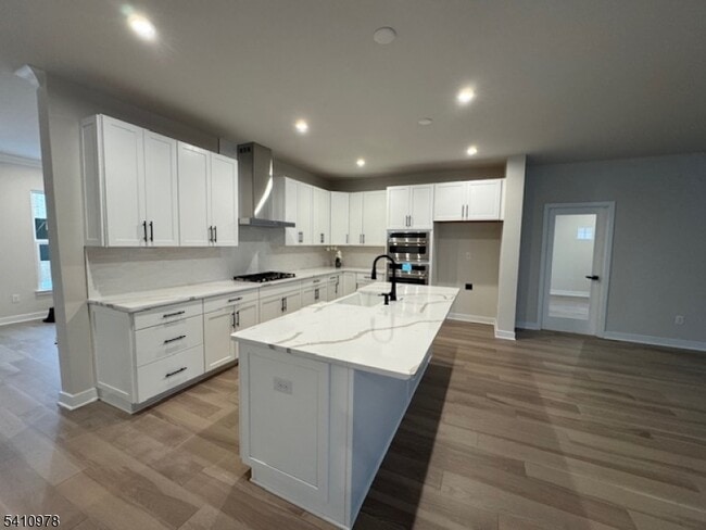 Photo - 61 Willow Ln