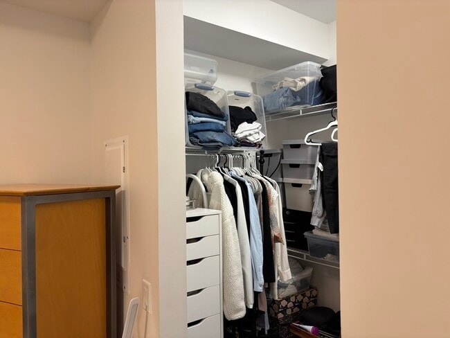 320 Mills Rd Unit 17