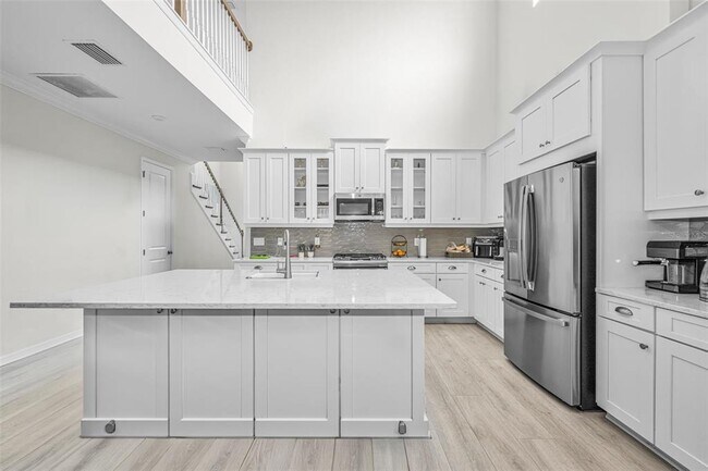 Photo - 13760 Stevenson Ln