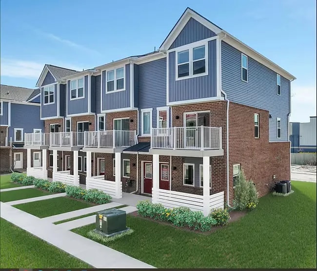 Building Photo - 813 Canterbury Ln