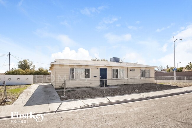 Photo - 2128 Carver Ave