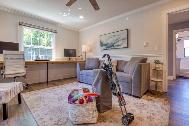 Photo - 214 Ave F Unidad ID1324059P