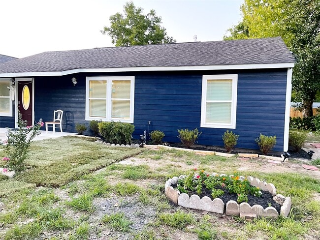 Photo - 3627 Keeland St