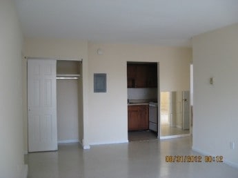 Photo - 1575 Iranistan