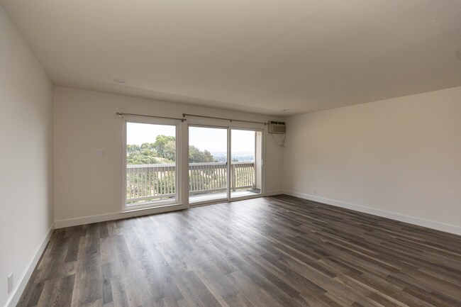 Photo - 409 Portofino Dr Unit 2