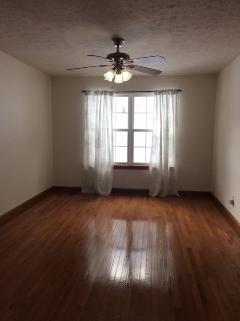 Photo - Four Bedroom Two and half bath brick home in Teays Valley