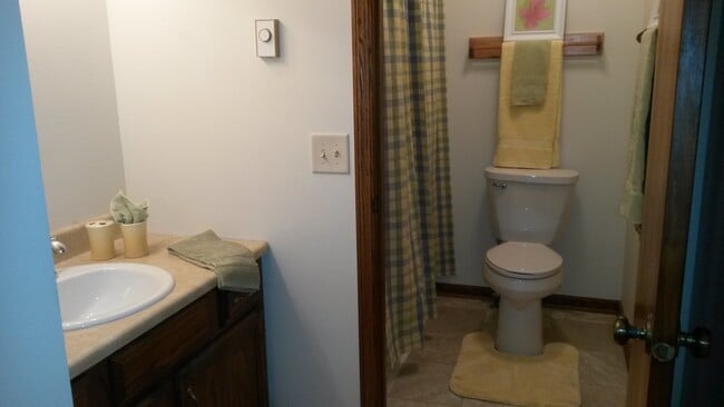 Photo - 1804 Green Valley Dr