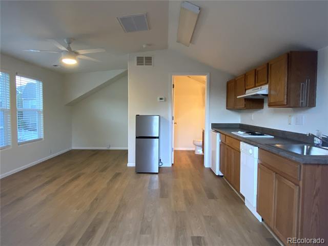 Building Photo - 2119 Falkirk Dr Unit B