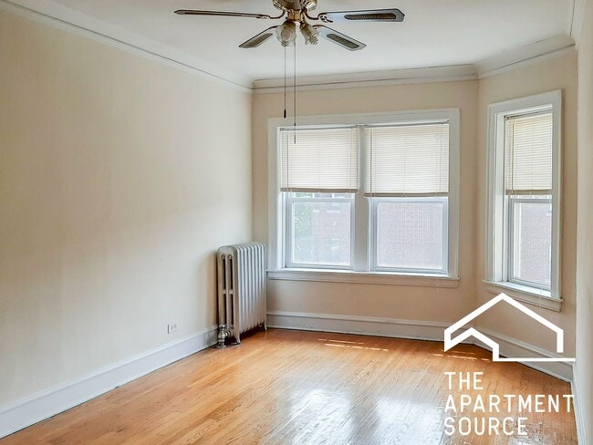 Photo - 2204 W Foster Ave Unit 3