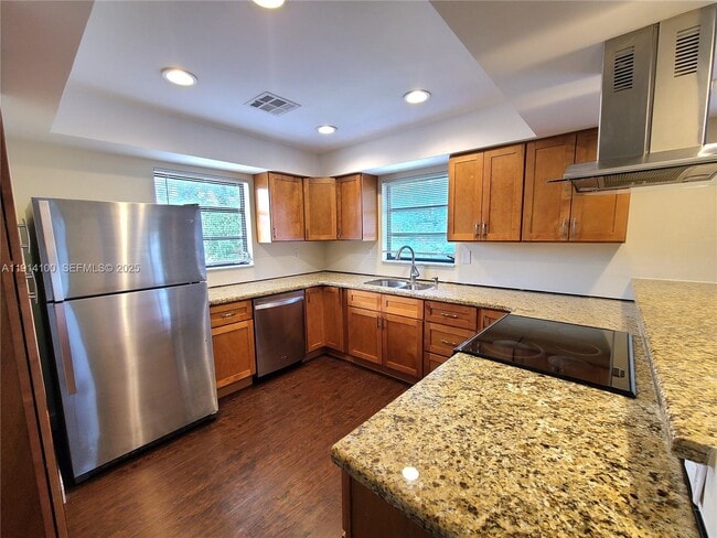 Photo - 511 SW 15th St Unidad B