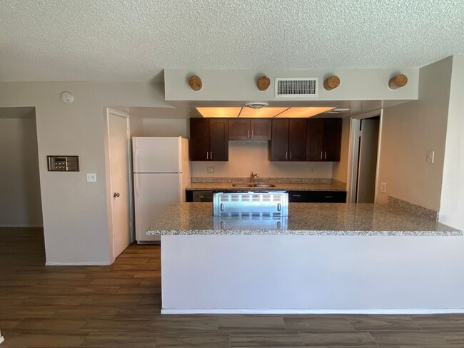 Photo - Charming 3 bedroom, 2 bath with Pool