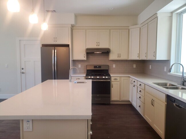 Photo - 1941 Camino Del Prado