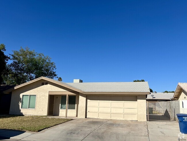 Building Photo - 1724 W 26th St Rental