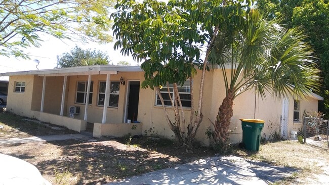 Building Photo - 2764 Starlite Ln