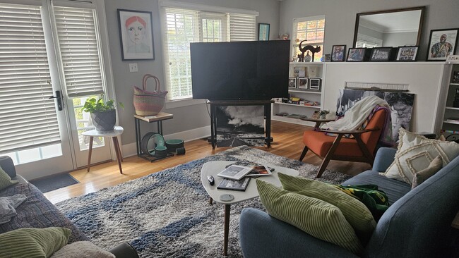 Photo - 2125 Church St SE