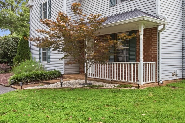 Photo - 1236 Carriage Park Dr