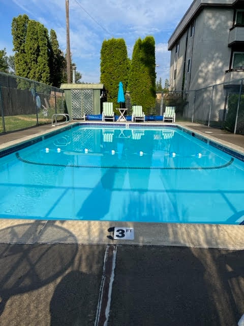 Brentwood Gardens Apartments