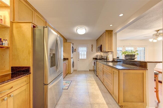 Photo - 824 Wax Myrtle Ln Unit True