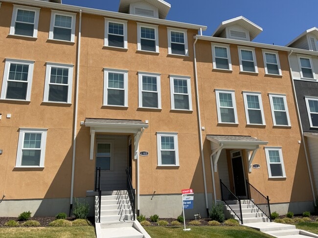 Building Photo - 11037 S Stream Rock Rd Rental
