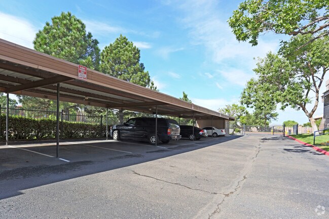 Sunchase Apartments