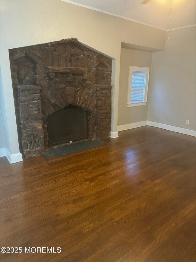 Building Photo - 510 Brinley Ave Unit 4