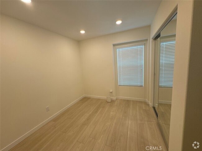 Building Photo - 1279 Bonnet Wy Unit 1279 Rental