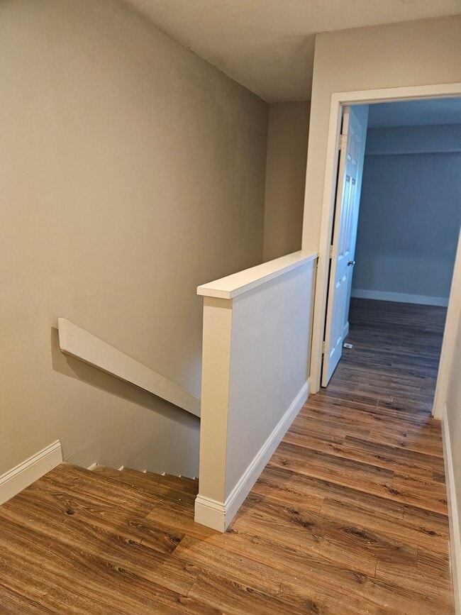 2nd floor landing