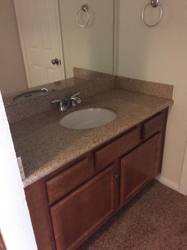 Photo - 432 Edgehill Ln Unit 86