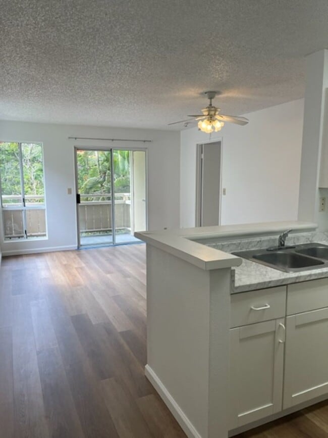 Photo - Newly Renovated 3 bedroom/2 bath with 2 parking located at the Ridge at Launani Valley
