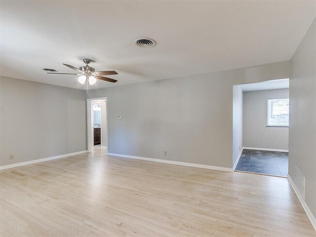Photo - 1314 Sycamore St