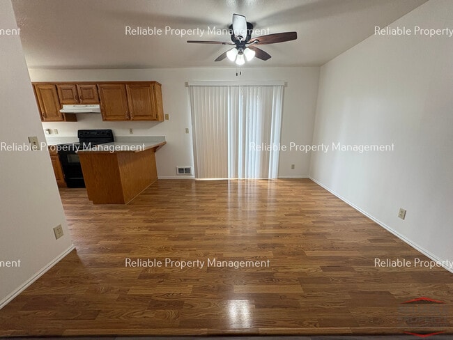 Photo - 1322 Walstrom Ln