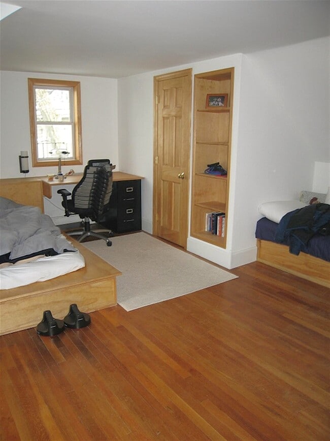 Photo - 8 Allen St Unit 3