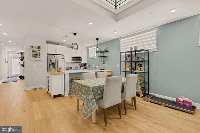 Photo - 719 18th St NE Unit 719-1