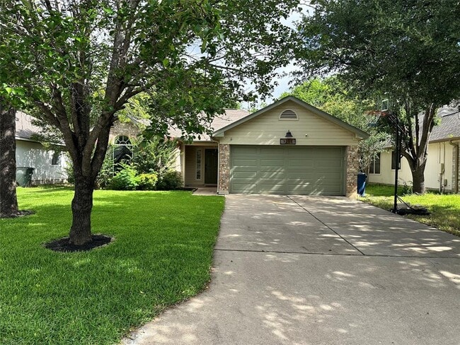 Building Photo - 1217 Nightshade Ln