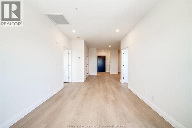 Photo - 4300 Laurier Pkwy Unit 539
