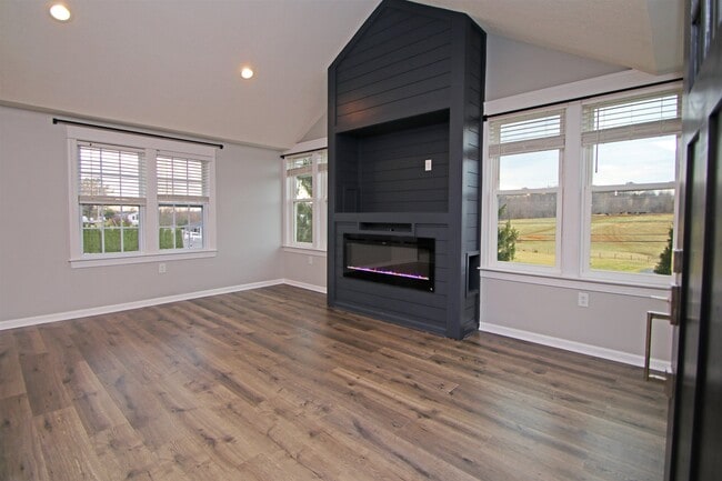 Photo - 3205 Oak Ridge Rd