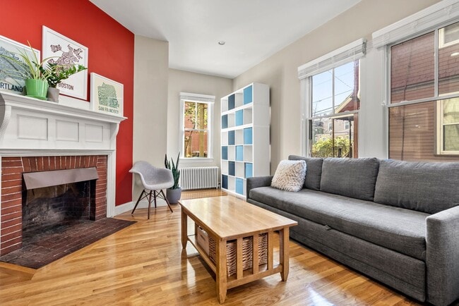 Photo - 19 Copley St Unit 1