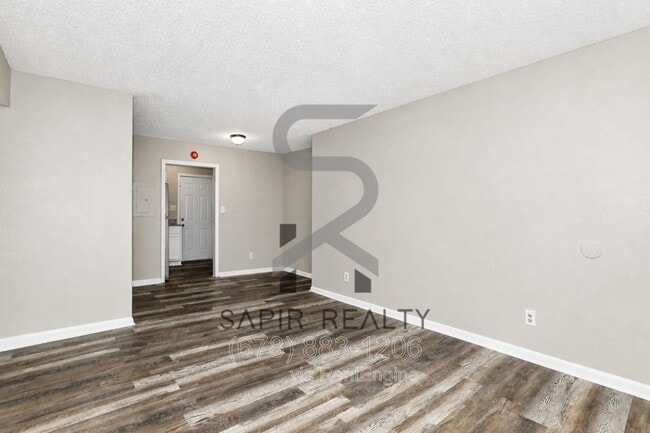 Photo - 2065 Alison Ct SW Unit 2
