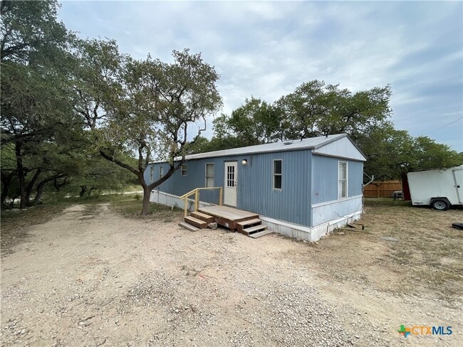 Building Photo - 611 Buck Trail