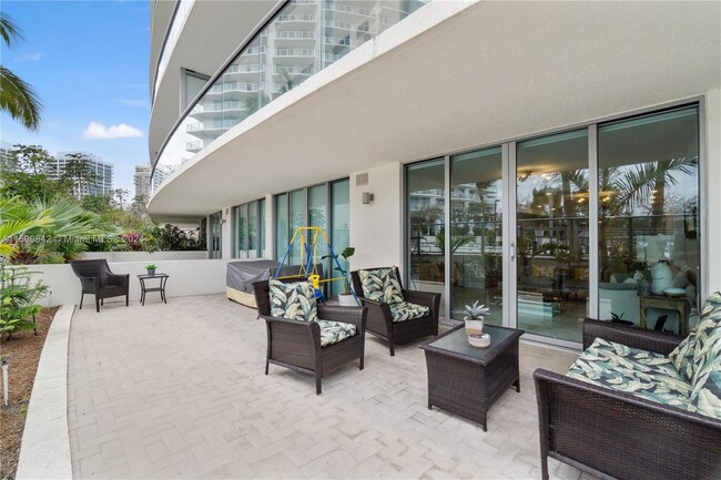 Photo - 6620 Indian Creek Dr Unit 121