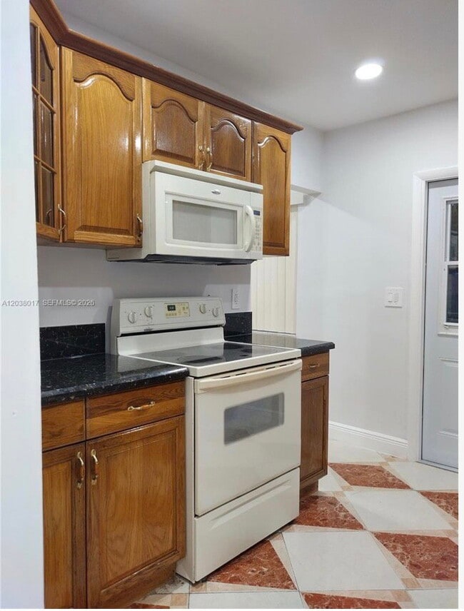 Photo - Northwest 190th Street, Miami Gardens, FL 33169 - 4 BR 2 BA detached house