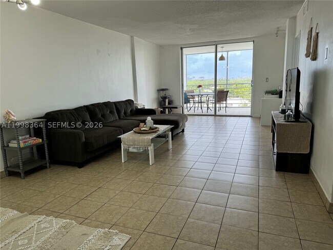 Photo - 3660 NE 166th St Unit 812