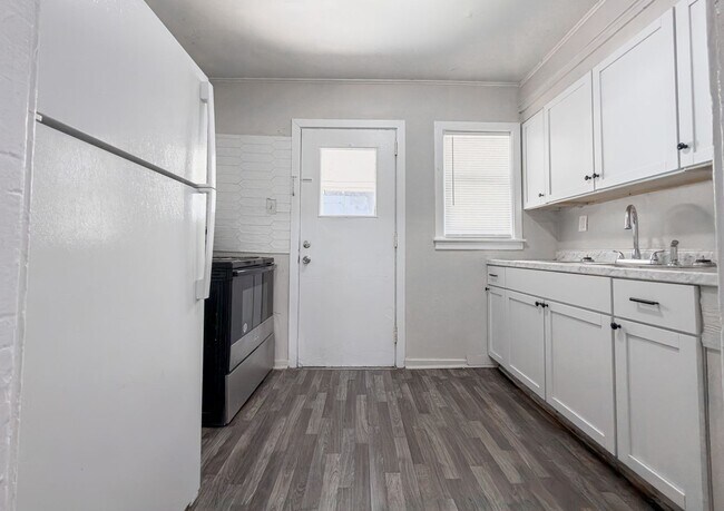 Photo - Cherokee Duplex