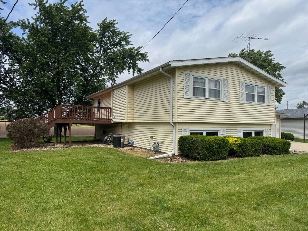 Photo - 3 bedrooms, 2 bathrooms, and a 2-car garage.