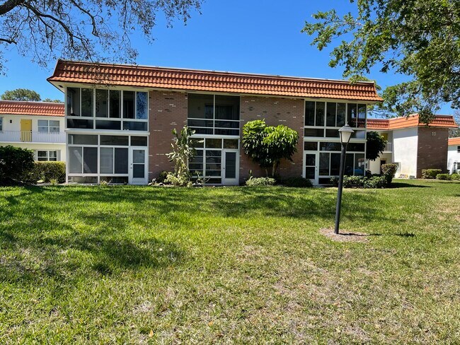 Photo - 1225 NW 21st St Unidad 111104