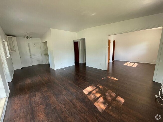 Building Photo - 4726 Abaca St Rental