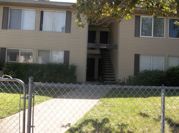 Front_Straight - 1136 Arthur St Unit 3