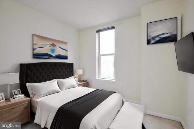 Photo - 715 6th St NW Unit 904