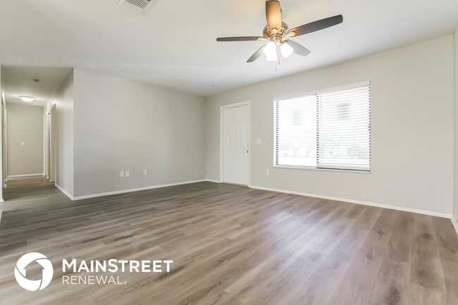 Photo - 5945 Spearman Cir