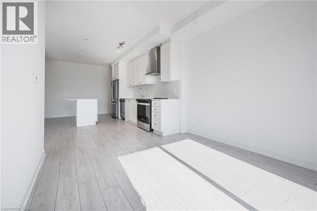 Photo - 55 Duke St W Unité 605